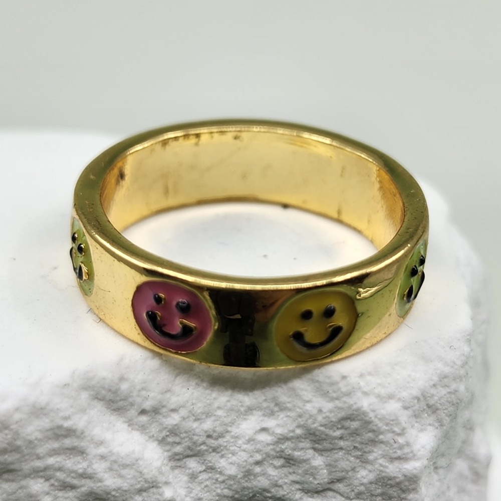 Gold Tone Multicolor Enamel Smiley Face Wide Band Ring Y2K Happy Retro Size 7.5